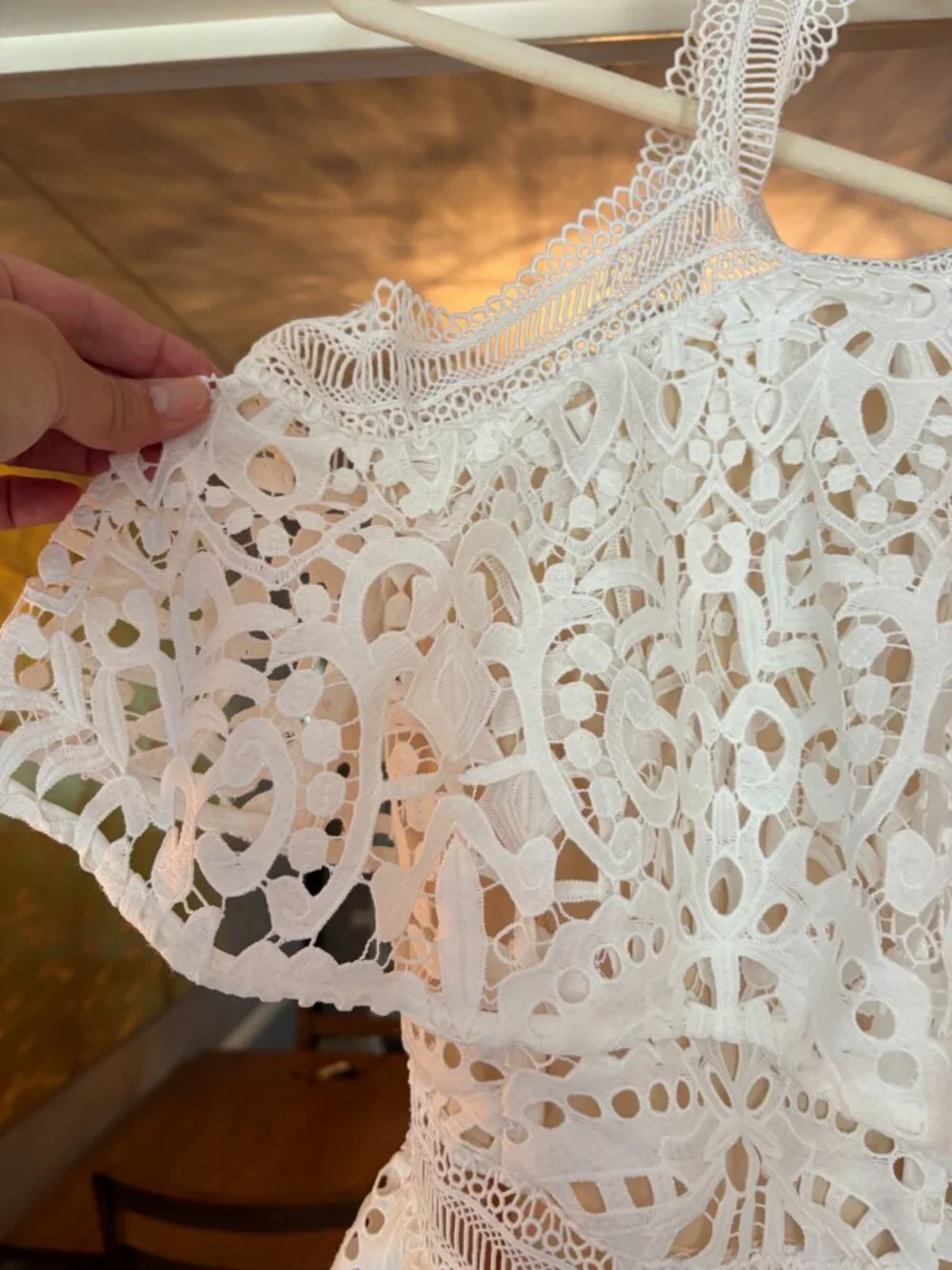 NWT Elliatt White Crochet Lace Cold Shoulder Minidress (Bridal). Size M